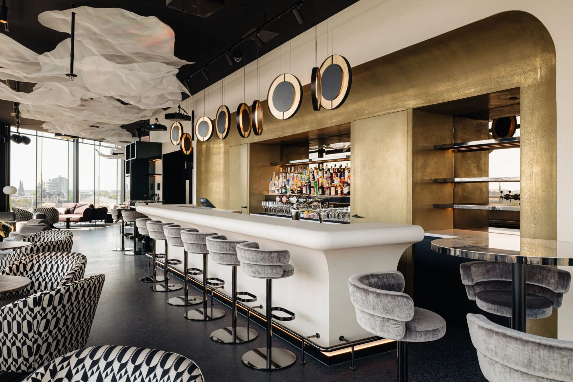 Modernising one of Amsterdam’s busiest hotels with DoubleTree by Hilton