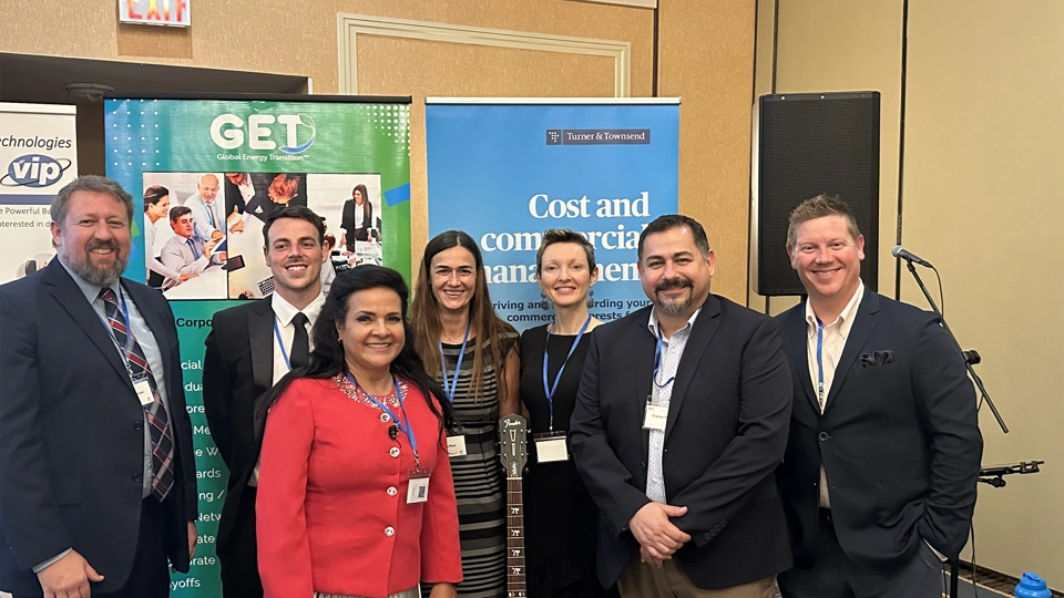 Group of employees at the GET's award