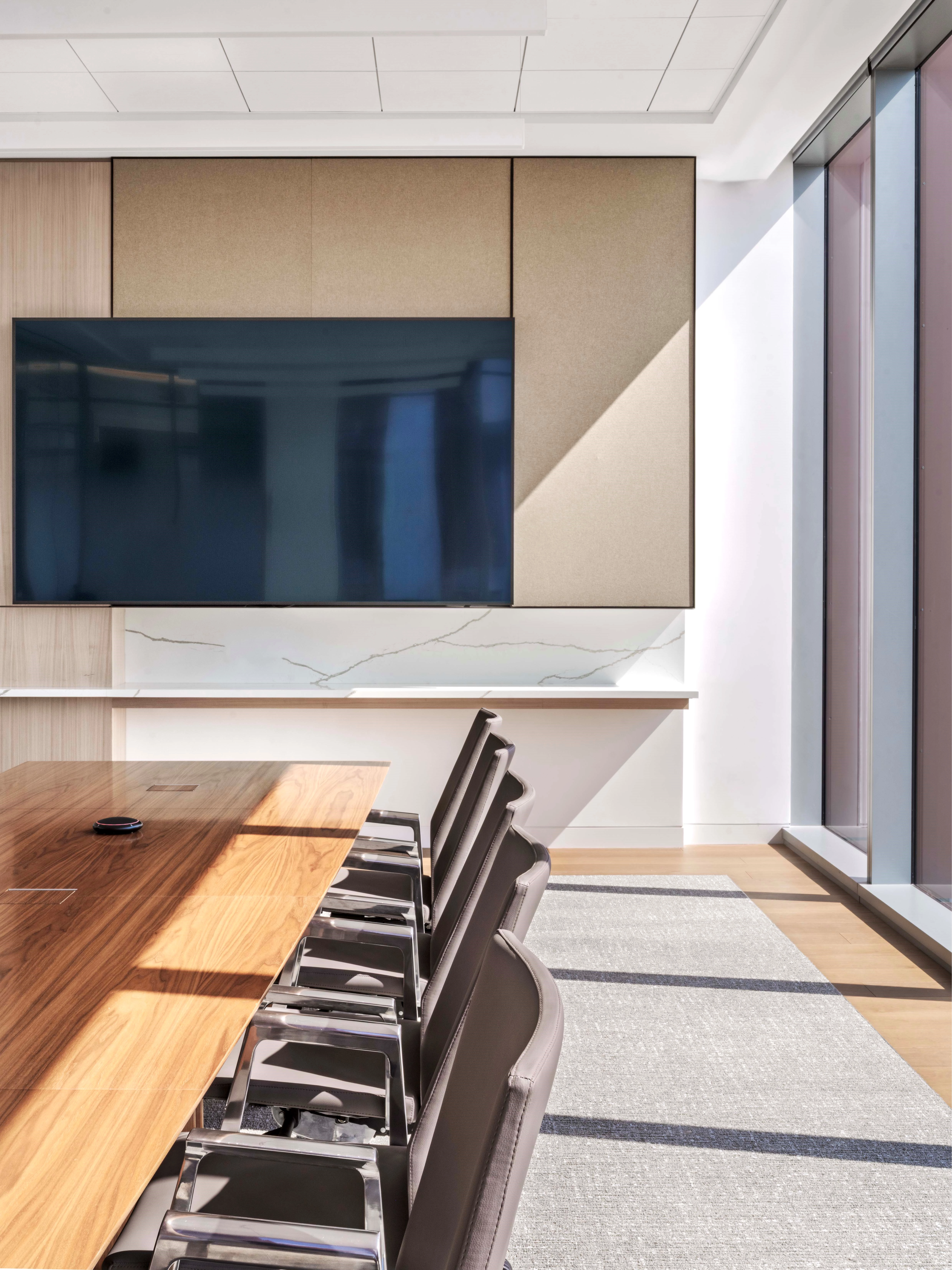 A modern office in the daytime