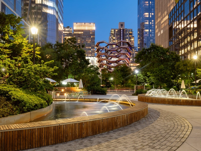 Plants and water in a purpose build outdoor environment in the city