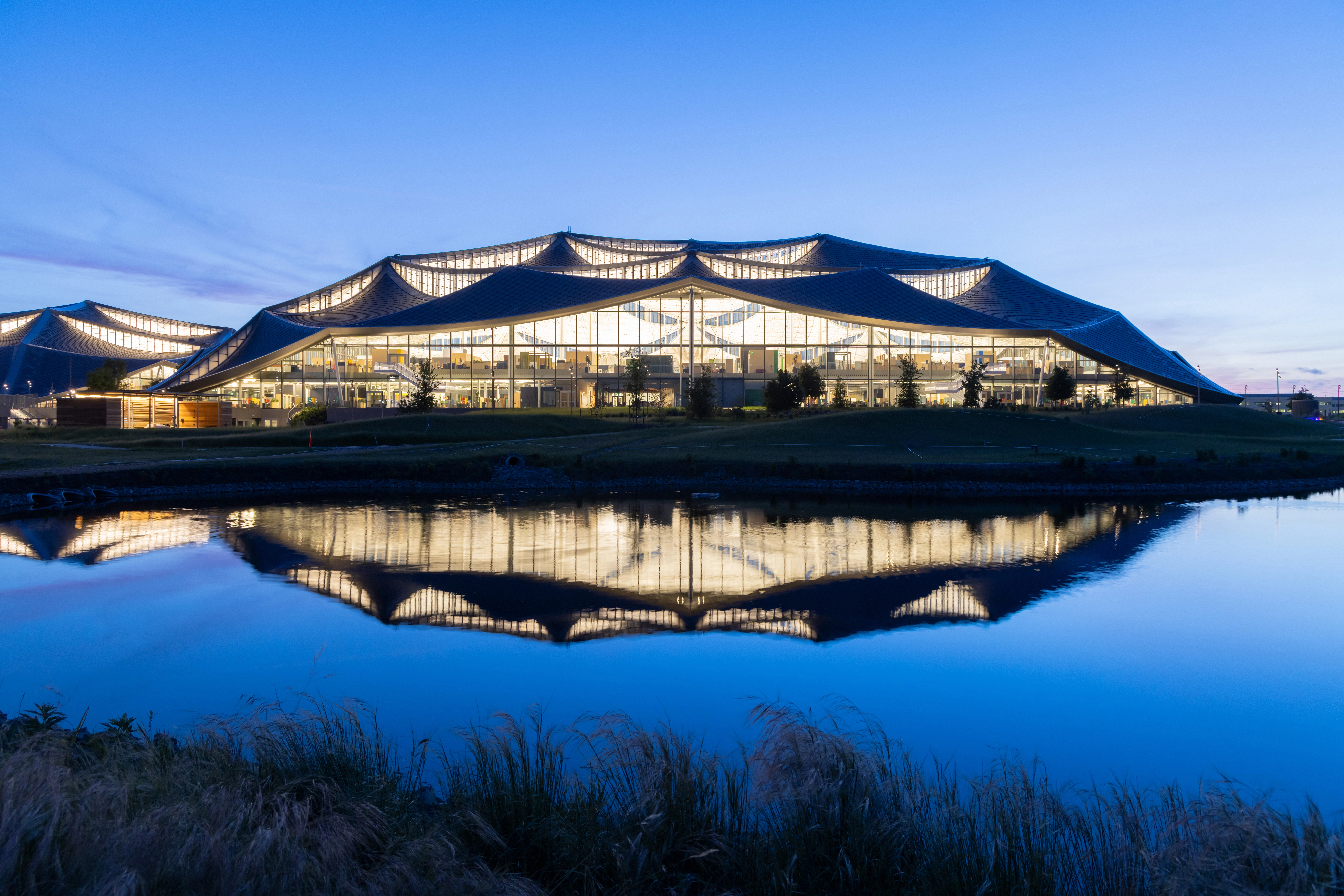 A dusk campus in the evening