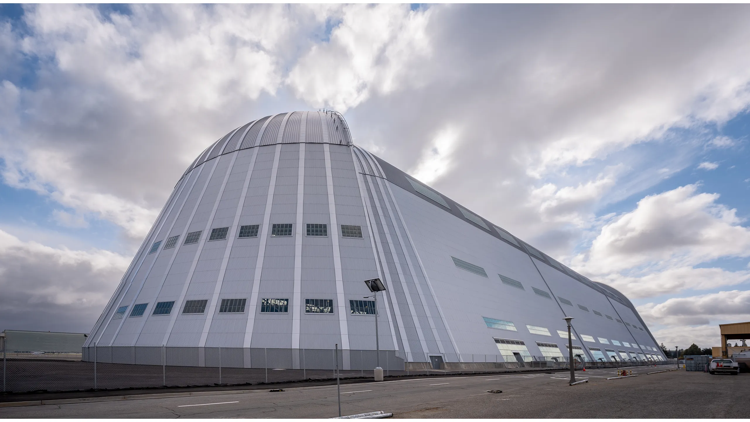 Hangar 1 (3)