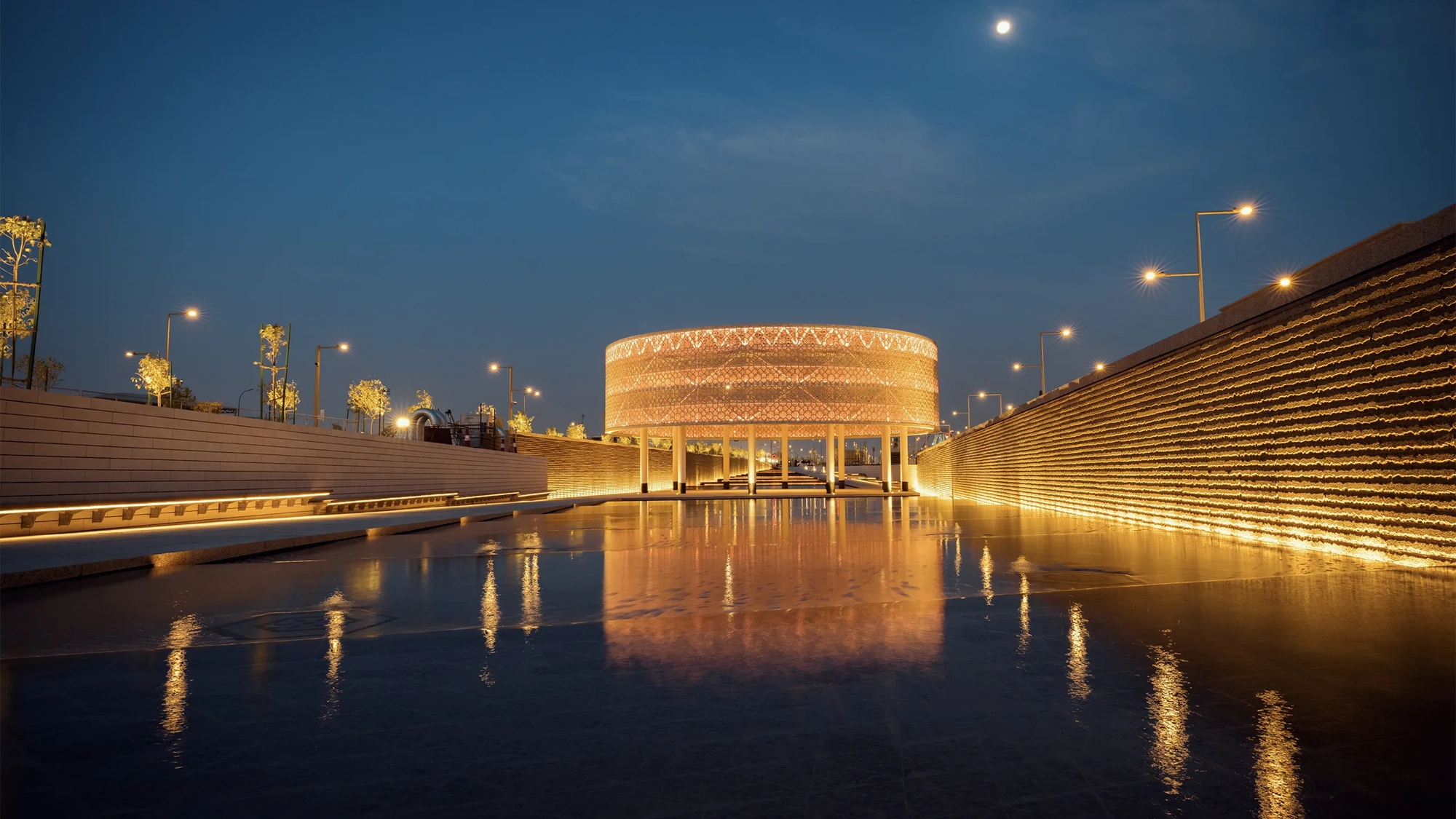 Sports Boulevard promenade illuminated on a damp evening, Riyadh, Kingdom of Saudi Arabia